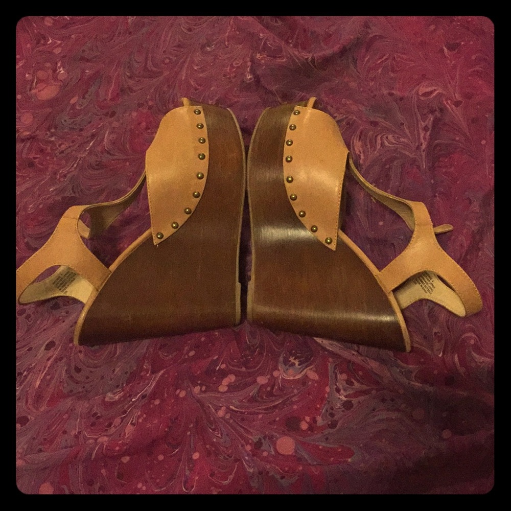 Brown Steve Madden Wedges
